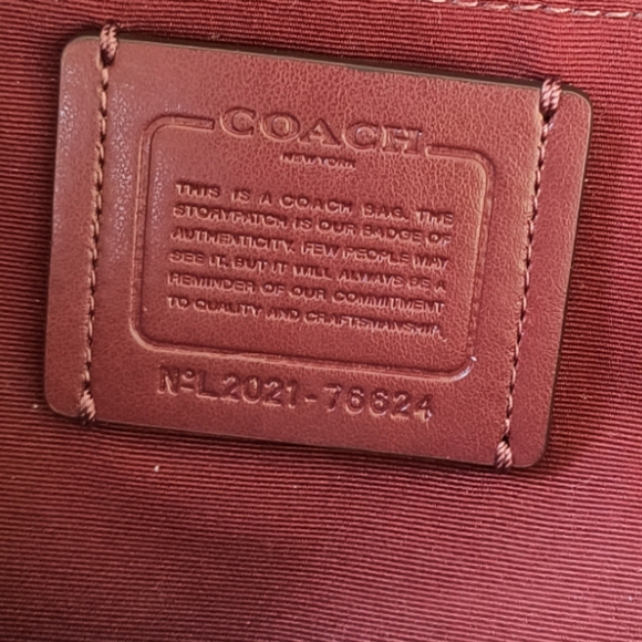Like New Coach Jordyn Backpack Style Purse - Picture 6 of 9